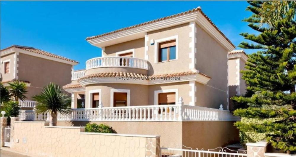 Villa zum Kauf 500.000 € 4 Zimmer 135 m²<br/>Wohnfläche 450 m²<br/>Grundstück Torrevieja 03180