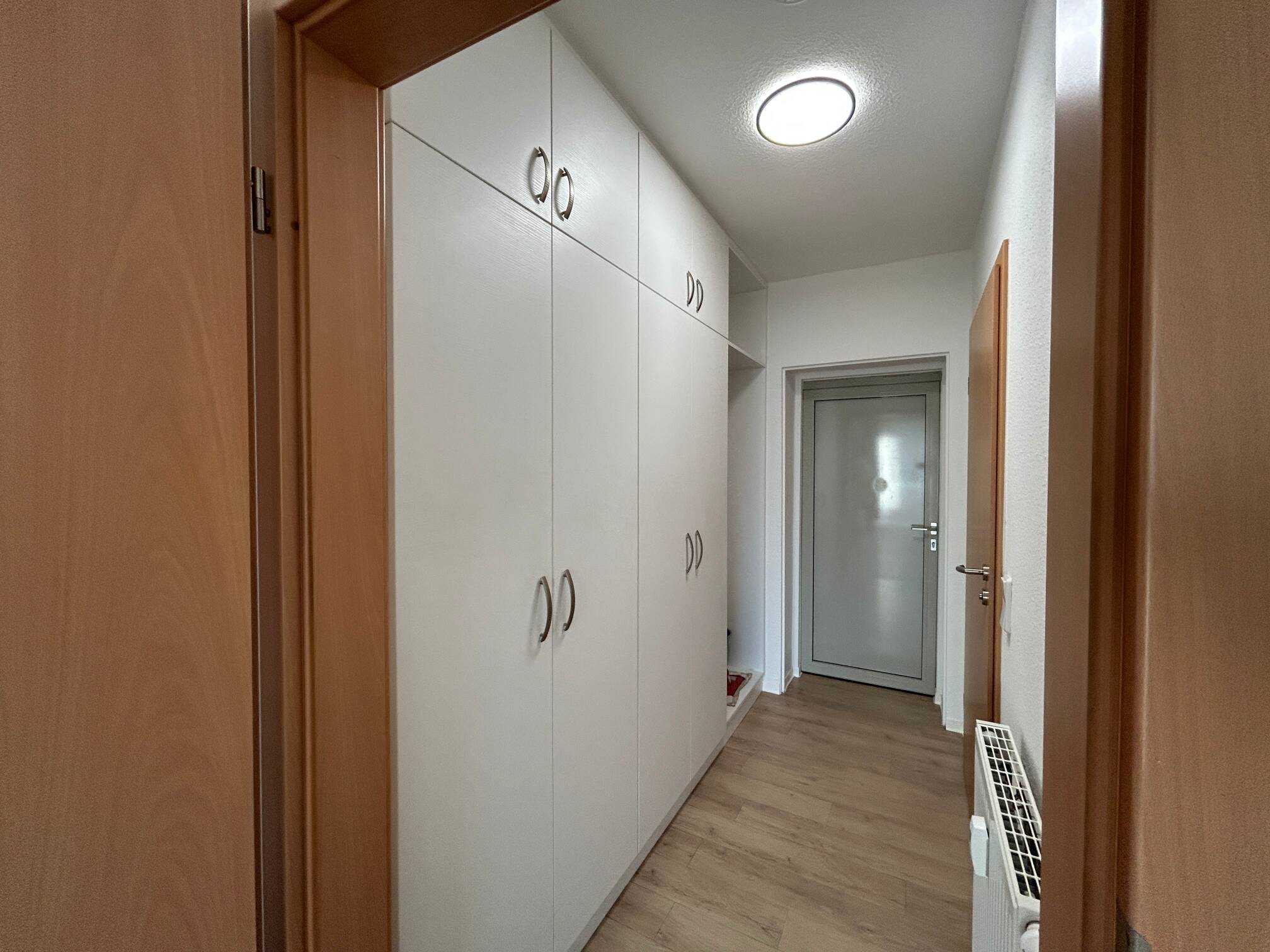 Modernes, möbliertes Apartment mit Balkon – Heinrich-Schütz-Straße 18, 9130 Chemnitz – Vorschaubild 7