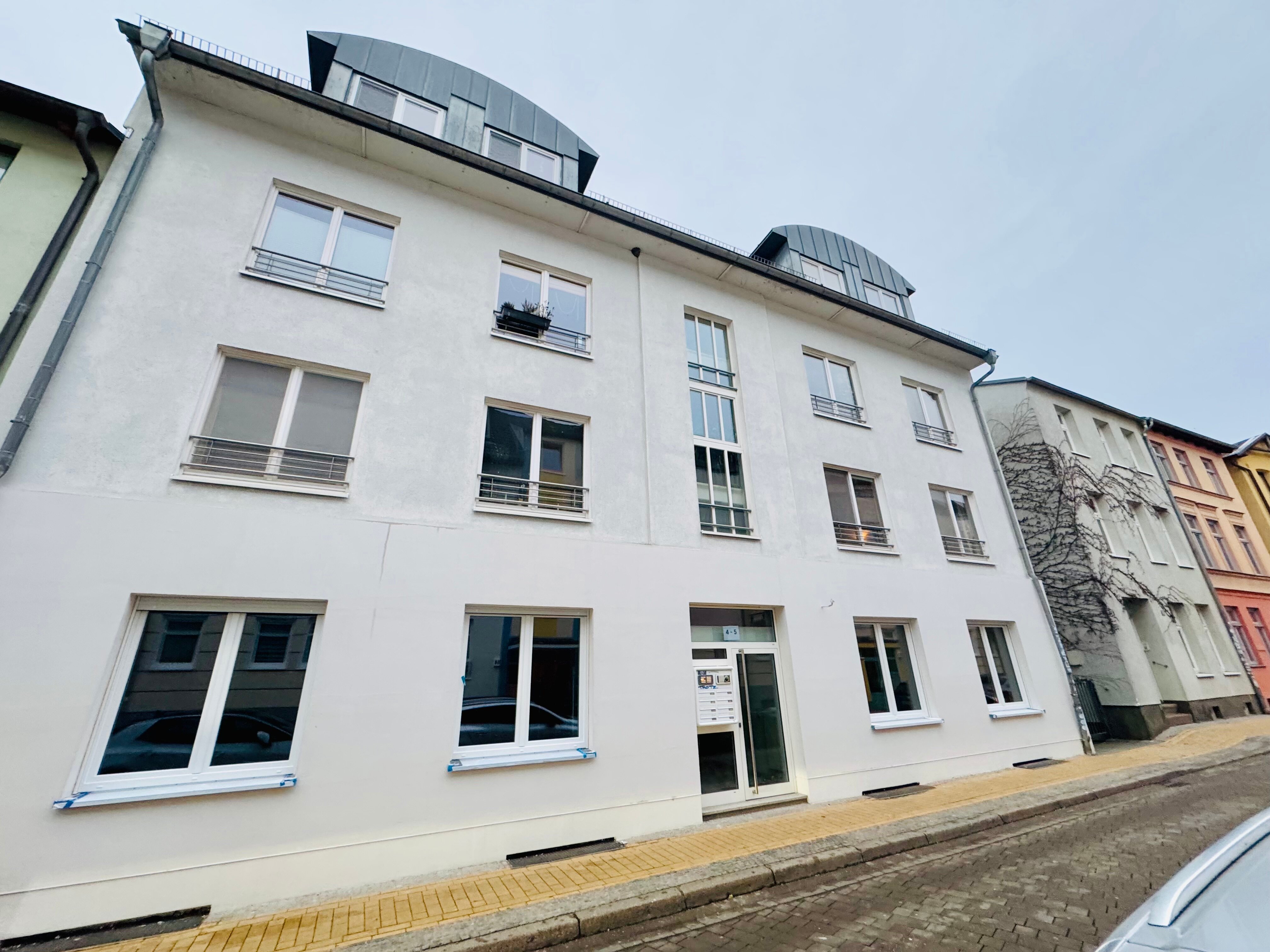 Maisonette zur Miete 1.495 € 4,5 Zimmer 100 m²<br/>Wohnfläche EG<br/>Geschoss Neue Werderstr. 4-5 Kröpeliner-Tor-Vorstadt Rostock 18057