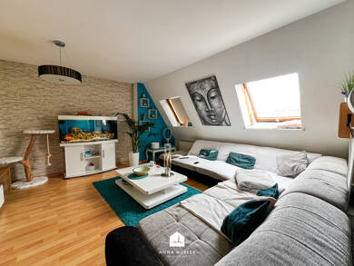 Wohnung zum Kauf 76.000 € 4 Zimmer 90 m² Dachgeschoss, EG Gera 07545
