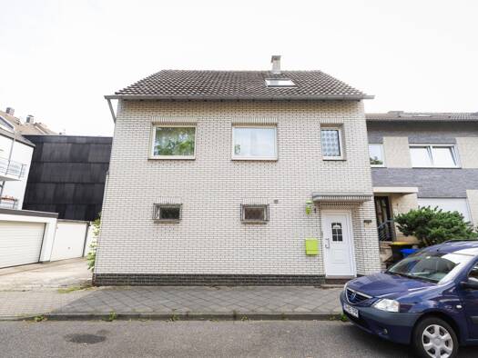 Mehrfamilienhaus zum Kauf 265.000 € 7 Zimmer 196 m² 187 m² Grundstück Rheydt-West Süd 41239