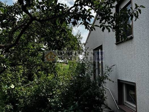 Einfamilienhaus zum Kauf 329.000 € 7 Zimmer 140 m² 841 m² Grundstück Lappersdorf Lappersdorf 93138
