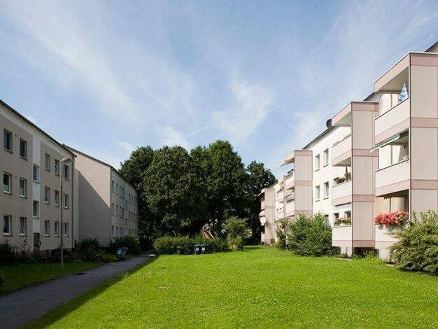 Wohnung zur Miete 603 € 2 Zimmer 52 m² frei ab 24.05.2026 Von-Nesselrode-Str. 11 Immigrath Langenfeld 40764