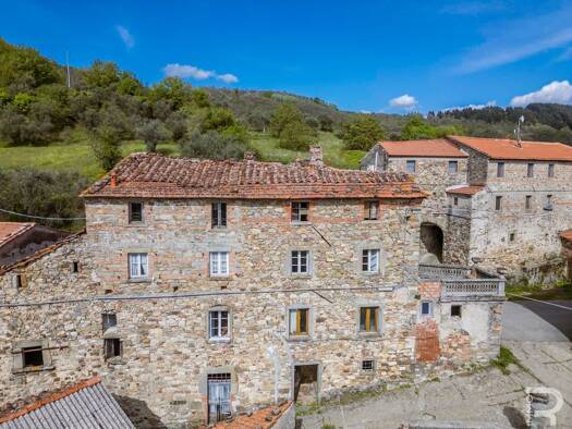 Villa zum Kauf 120.000 € 2 Zimmer 260 m² frei ab sofort Fivizzano