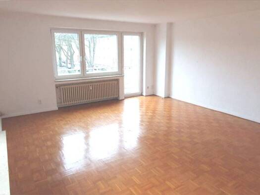 Wohnung zur Miete 700 € 3 Zimmer 100 m² 1. Geschoss frei ab sofort Neudorf-Nord Duisburg 47057