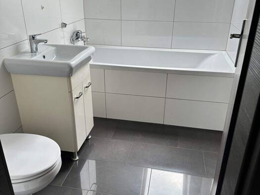 Wohnung zur Miete 360 € 2 Zimmer 48 m² 3. Geschoss frei ab 01.01.2026 Westwall 27 Warstein 59581