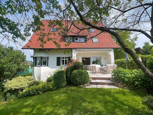 Haus zum Kauf 1.095.000 € 9 Zimmer 320 m² 1.022 m² Grundstück Schwäbisch Gmünd 73525