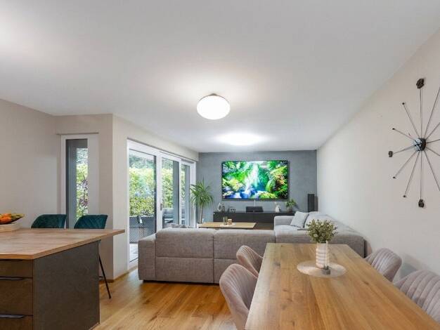 Wohnung zum Kauf 459.000 € 3,5 Zimmer 92,7 m² EG Traunreut Traunreut 83301