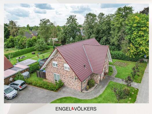 Mehrfamilienhaus zum Kauf 450.000 € 7 Zimmer 234 m² 1.195 m² Grundstück Ostgroßefehn Großefehn 26629