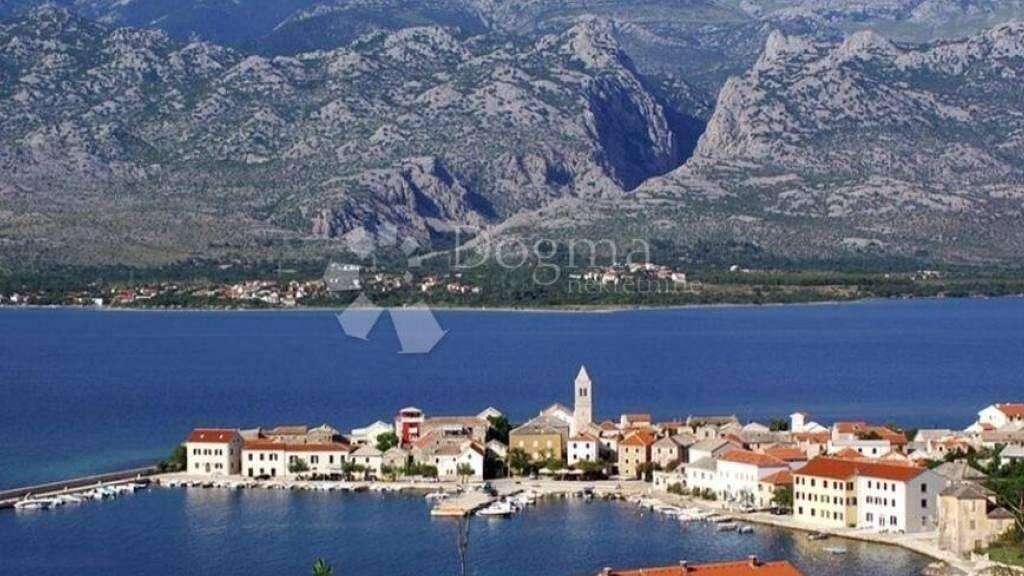 Land-/Forstwirtschaft zum Kauf 100.000 € Posedarje