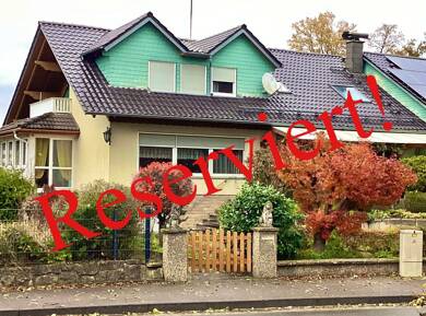 Haus zum Kauf 399.000 € 9 Zimmer 300 m² 718 m² Grundstück Geesdorf Wiesentheid 97353