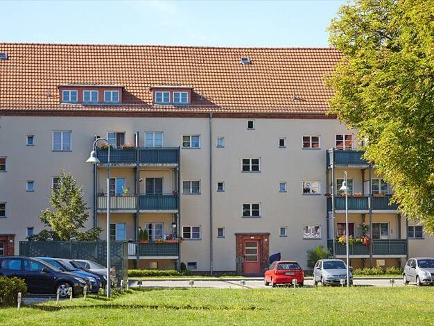 Wohnung zur Miete 441 € 2 Zimmer 57,3 m² 2. Geschoss frei ab 15.07.2026 Otto-Sidow-Str. 5 Neustadt Brandenburg an der Havel 14776