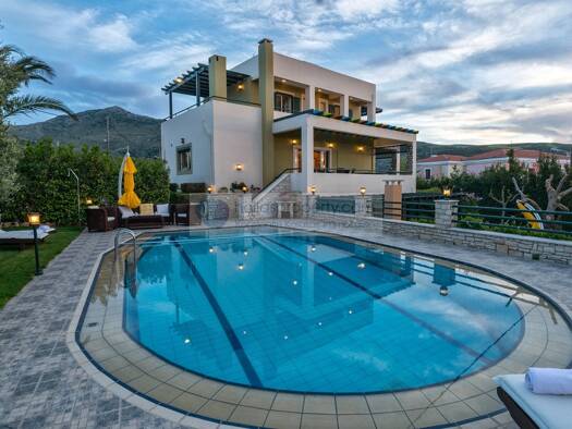 Villa zum Kauf 1.000.000 € 8 Zimmer 350 m² 2.670 m² Grundstück Municipality of Rethymnon 74100