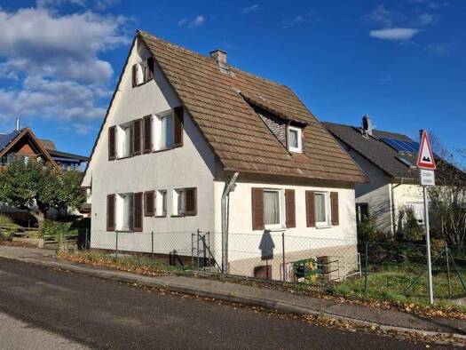 Einfamilienhaus zum Kauf 98.000 € 5 Zimmer 72 m² 222 m² Grundstück frei ab sofort Grüntal Freudenstadt 72250