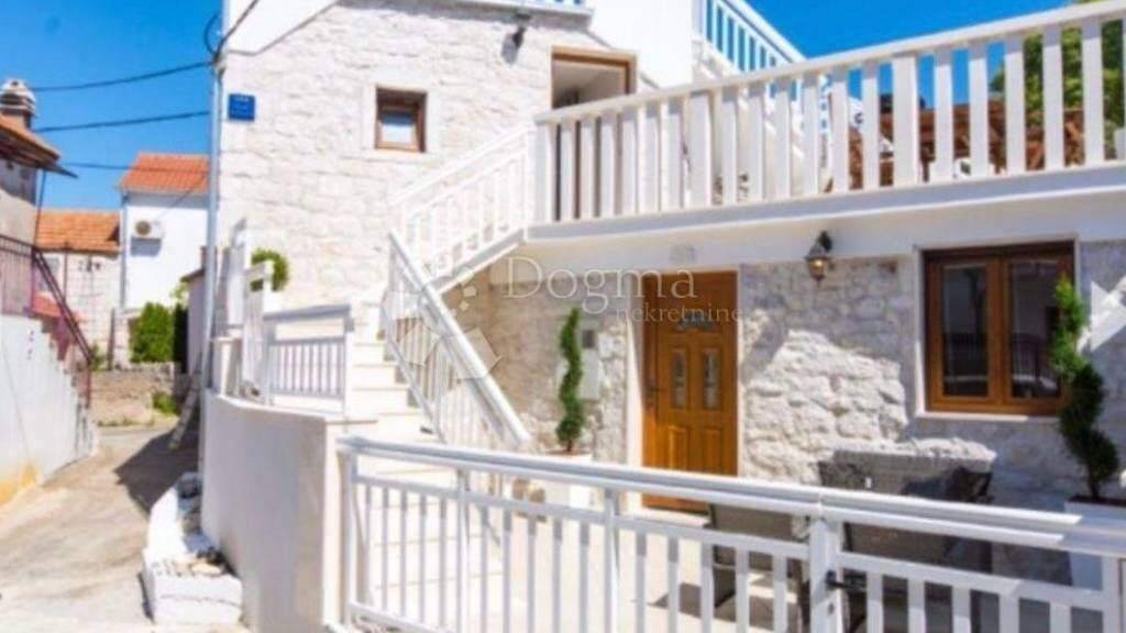 Haus zum Kauf 295.000 € 3 Zimmer 82 m² Okrug