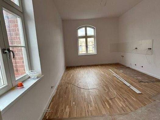 Wohnung zur Miete 412 € 1 Zimmer 35 m² 1. Geschoss frei ab sofort Bahnhofstrasse Grimmen 18507