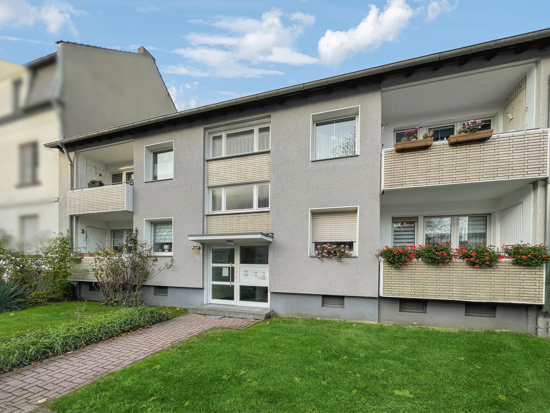 Wohnung zum Kauf 119.000 € 3 Zimmer 66 m²<br/>Wohnfläche 1.<br/>Geschoss Styrum - Nord Mülheim an der Ruhr 45476