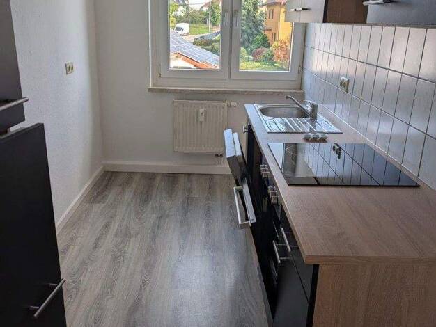 Wohnung zur Miete 549 € 4 Zimmer 75 m² 2. Geschoss Seligenstädter Straße 12 Aga Gera - Aga 07554
