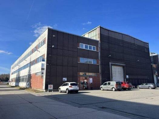 Produktionshalle zum Kauf 2.800.000 € 3.900 m² Lagerfläche Altchemnitz Chemnitz 09125