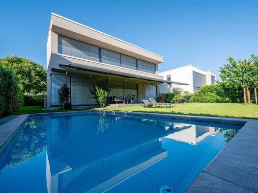 Villa zur Miete 8.900 € 7 Zimmer 284 m² 600 m² Grundstück Kalbach-Riedberg Frankfurt 60438