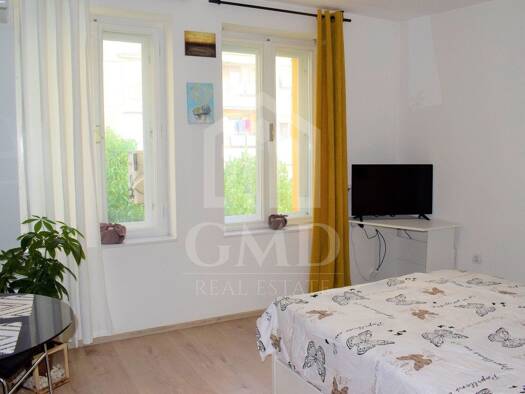 Wohnung zum Kauf 109.000 € 1,5 Zimmer 22 m² 4. Geschoss Golaš