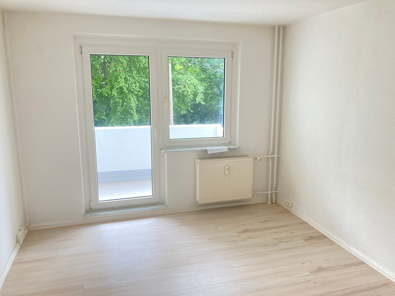 Wohnung zur Miete 400 € 2 Zimmer 61,4 m²<br/>Wohnfläche 4.<br/>Geschoss Olvenstedter Chaussee 151 Sternbogen Magdeburg 39130