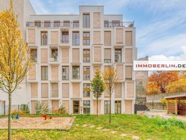 Wohnung zum Kauf 598.000 € 2 Zimmer 65 m² frei ab sofort Charlottenburg Berlin 10789