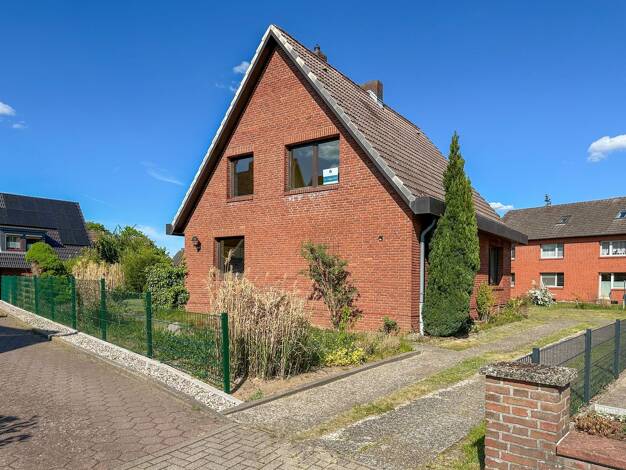 Einfamilienhaus zum Kauf 229.000 € 5 Zimmer 103 m² 442 m² Grundstück Mölln 23879