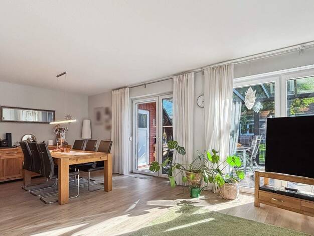 Doppelhaushälfte zum Kauf 399.000 € 5 Zimmer 135,3 m² 553 m² Grundstück frei ab 01.07.2026 Wrestedt 29559