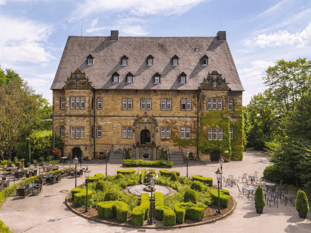 Restaurant zur Miete 210 m² Gastrofläche Schloßallee 14 Erwitte Erwitte 59597