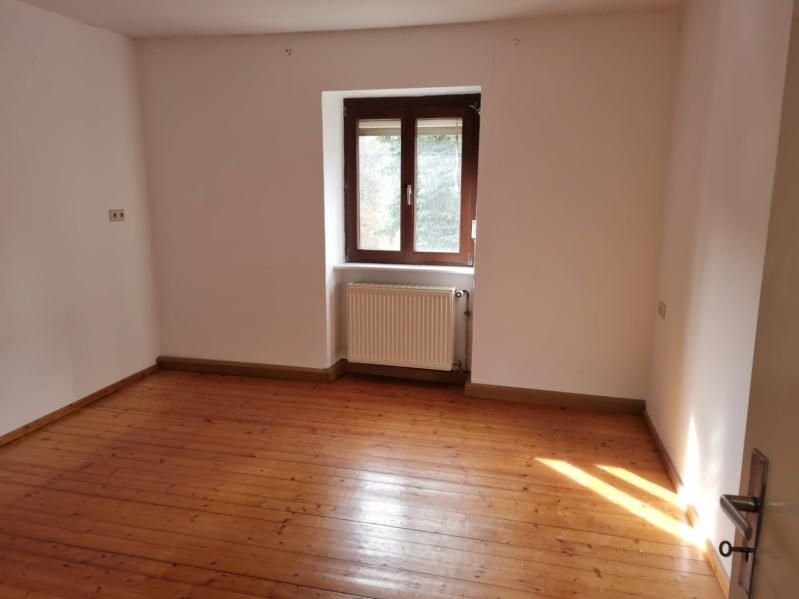 Mehrfamilienhaus zum Kauf 168.000 € 9 Zimmer 210 m²<br/>Wohnfläche 3.700 m²<br/>Grundstück Landstuhl Trippstadt 67661