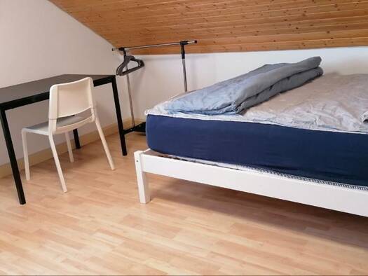 WG-Zimmer zur Miete Wohnen auf Zeit 560 € 13 m² frei ab 31.12.2025 Erlenweg 0 Rutesheim 71277