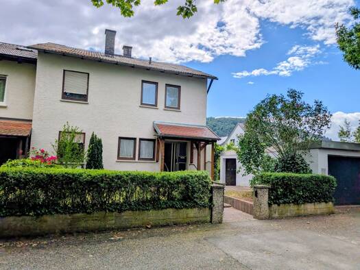 Doppelhaushälfte zum Kauf 399.000 € 5 Zimmer 131 m² 675 m² Grundstück frei ab sofort Miltenberg Miltenberg 63897