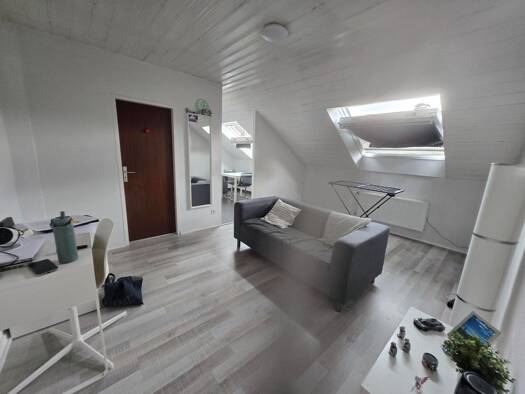 Wohnung zur Miete 880 € 2 Zimmer 45 m² 3. Geschoss frei ab sofort Vulkanstraße 26 Oberbilk Düsseldorf 40227