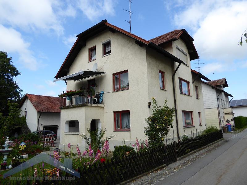 Mehrfamilienhaus zum Kauf 178.000 € 8 Zimmer 210 m²<br/>Wohnfläche 726 m²<br/>Grundstück Pocking Pocking 94060