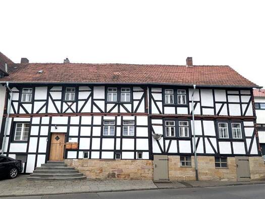 Mehrfamilienhaus zum Kauf 279.000 € 5 Zimmer 190 m² 458 m² Grundstück Kirchbauna Baunatal 34225