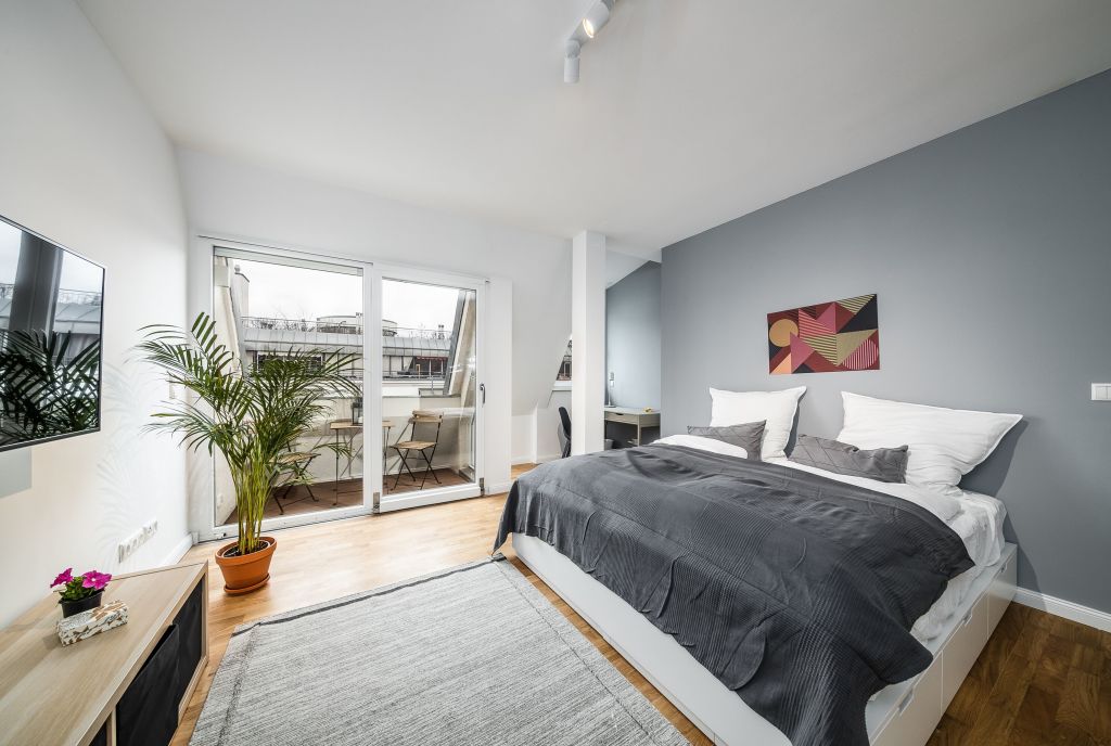 Wohnung zur Miete Wohnen auf Zeit 2.180 € 3 Zimmer 80 m²<br/>Wohnfläche 09.10.2024<br/>Verfügbarkeit Seumesstraße Friedrichshain Berlin 10245