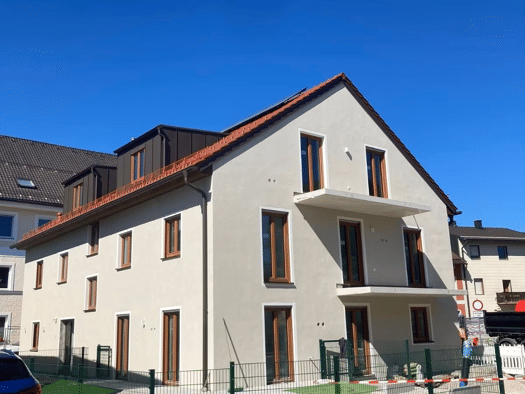 Wohnung zur Miete 1.335 € 2,5 Zimmer 89 m² frei ab 01.09.2026 Schützenstraße 7 b Traunstein Traunstein 83278