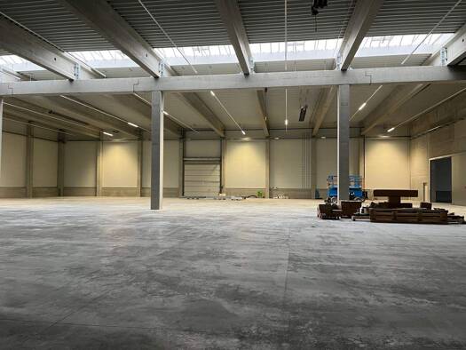 Lagerhalle zur Miete - Erstbezug 2.383,9 m² Lagerfläche teilbar ab 2.383,9 m² Waldhausen Aalen 73432