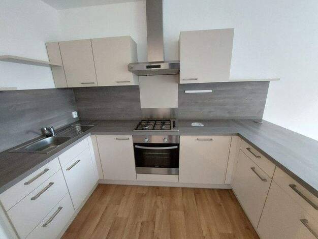 Wohnung zur Miete 329 € 2 Zimmer 49 m² EG Zeisigwaldstr. 27 Yorckgebiet Chemnitz 09130