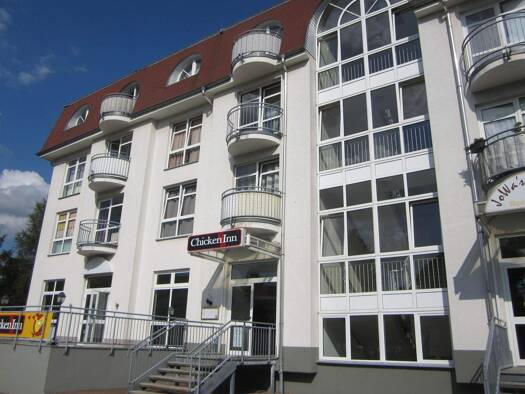 Wohnung zur Miete 315 € 2 Zimmer 44,7 m² frei ab sofort Kamenzer Straße 6 d Pulsnitz 01896