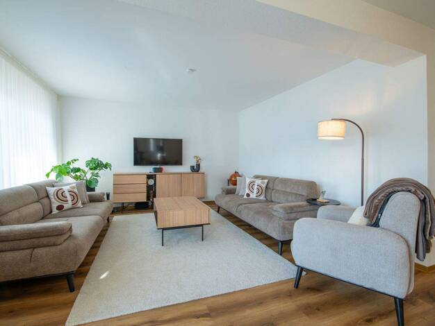 Mehrfamilienhaus zum Kauf 11 Zimmer 295 m² 614 m² Grundstück Karlburg Karlstadt 97753