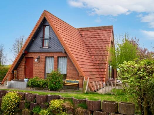 Haus zum Kauf 198.000 € 5 Zimmer 71 m² 358 m² Grundstück Friedrichskoog 25718