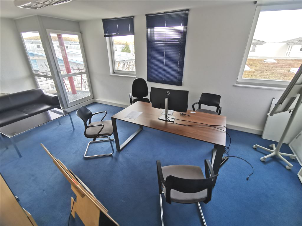 Bürofläche zur Miete 602 € 3 Zimmer 86 m²<br/>Bürofläche Welschingen Engen , Hegau 78234