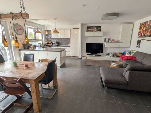 Wohnung zur Miete 1.250 € 3 Zimmer 93 m² Geschoss 2/3 frei ab 01.02.2026 Remseck-Pattonville Remseck am Neckar 71686