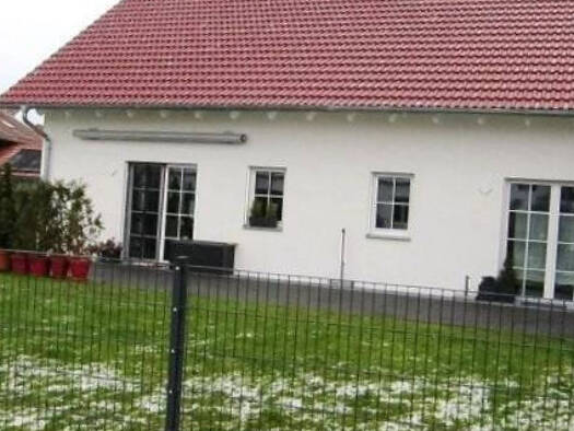 Einfamilienhaus zur Miete 2.000 € 7 Zimmer 170 m² 650 m² Grundstück frei ab 01.01.2026 Mittergars Gars am Inn 83559