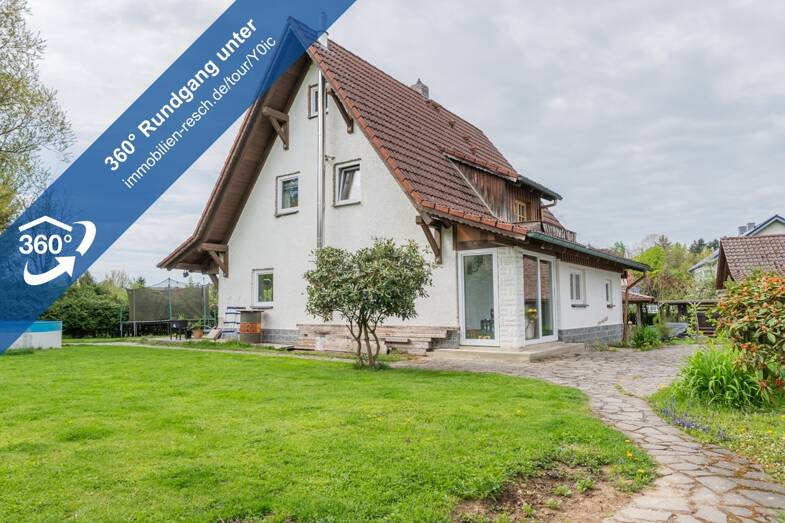 Einfamilienhaus zum Kauf 245.000 € 5 Zimmer 120 m² 1.202 m² Grundstück frei ab 15.09.2025 Neustift Ortenburg 94496