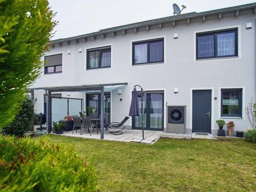 Reihenmittelhaus zum Kauf 689.000 € 6 Zimmer 177 m² 209 m² Grundstück Neustadt Neustadt an der Donau 93333