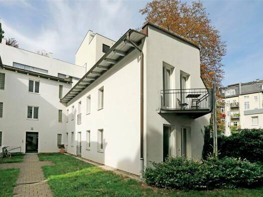 Wohnung zur Miete 720 € 1 Zimmer 72,5 m² 1. Geschoss frei ab sofort Mendelssohnstraße 10 Leipzig 04109