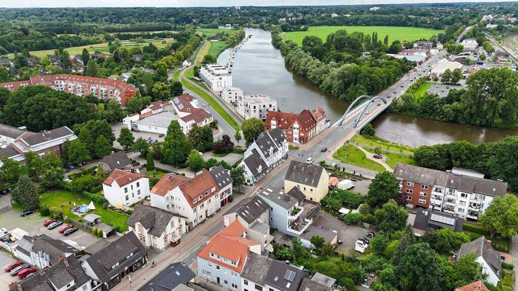 Sonstiges zum Kauf als Kapitalanlage geeignet 499.999 € 332 m² 512 m² Grundstück Burg-Grambke Bremen 28719